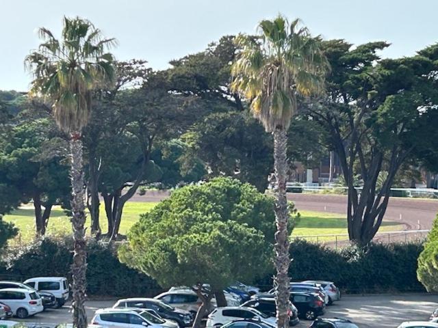 Apartment Port 2 Personnes 2 Enfants Vue Hippodrome *